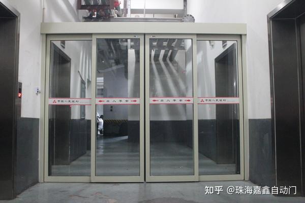 防疫自动门，创新科技助力抗击疫情的关键力量